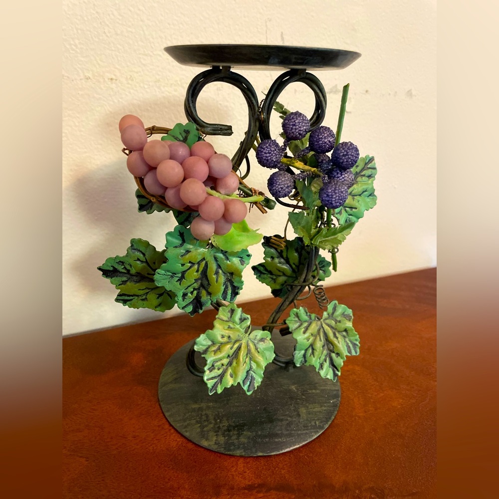 Grape Vine Wine Vino Metal Candle Stand